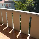 Elegance Apartamento